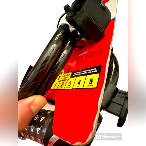 Schwinn Combination Lighted Cable Lock NWT - Picture 5 of 7